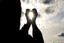 杠杆功能:配资炒股投资-凌晨！特朗普重大宣布！美军发动袭击